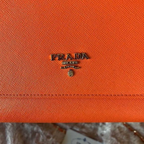 Prada Saffiano Wallet Sold Out Everywhere! - Picture 6 of 8